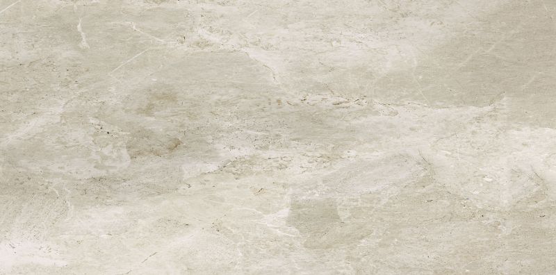 Helle, beigefarbene Fliese mit dezenter Natursteinmaserung.