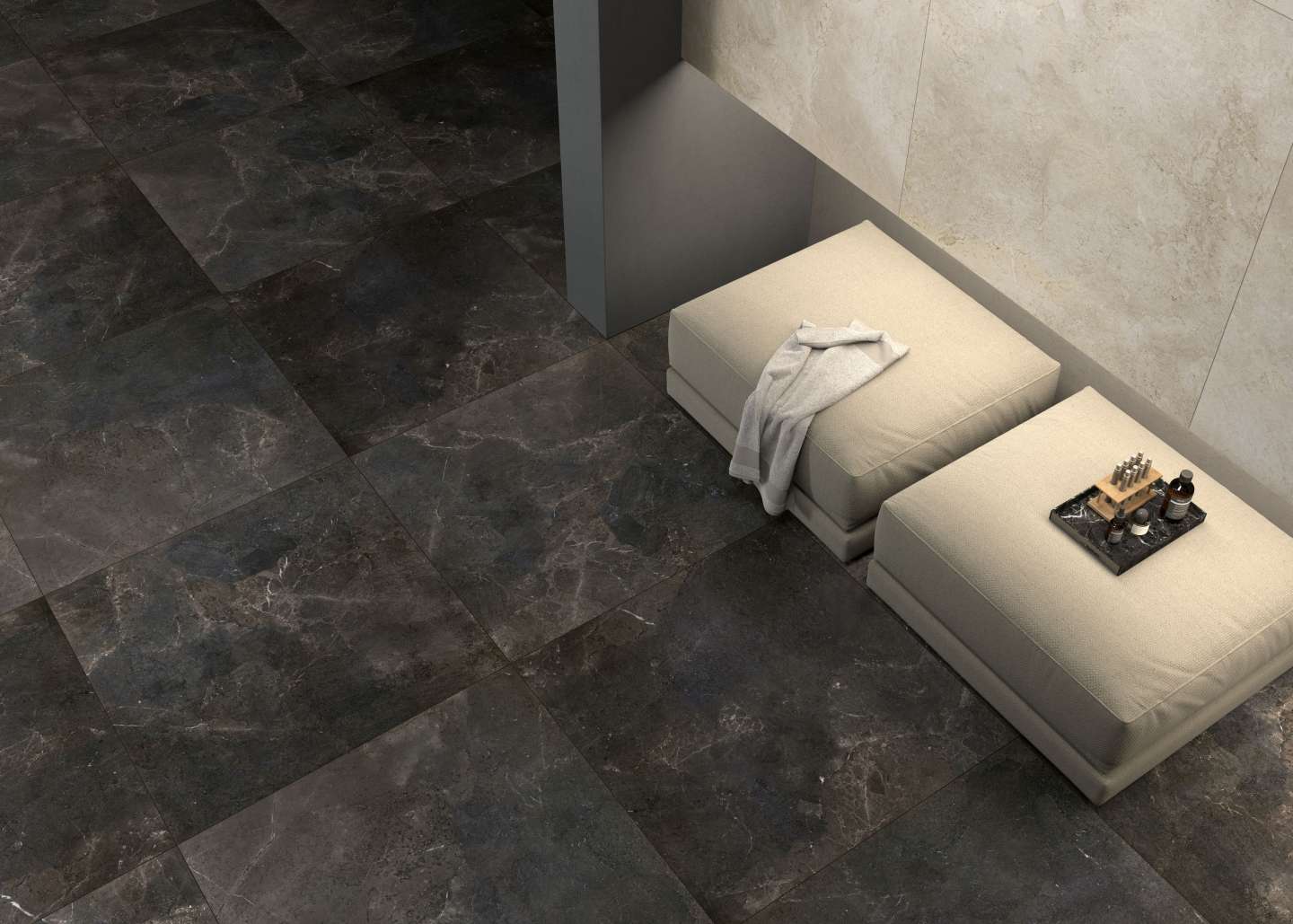 Moderne, dunkle Bodenfliesen in Marmoroptik für ein stilvolles Interieur.