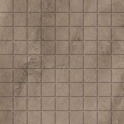 Braune Mosaikfliesen in Natursteinoptik für den Innen- und Außenbereich.