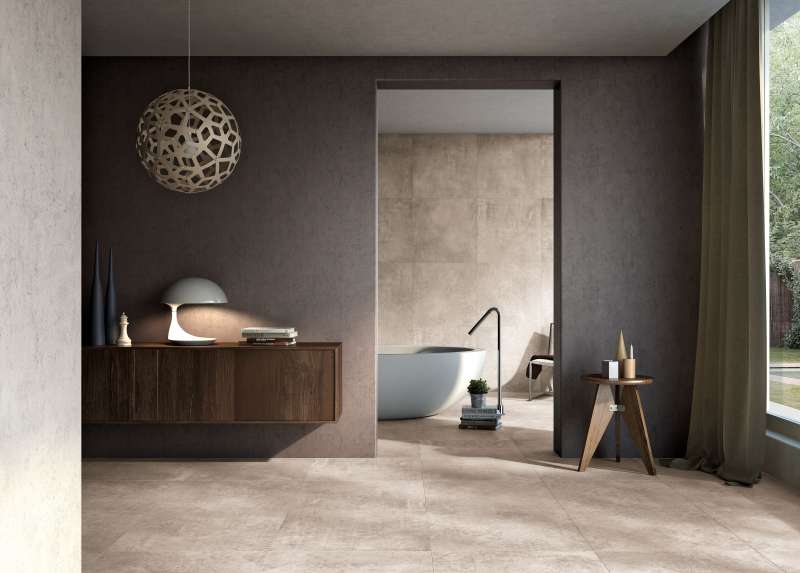 Beige Betonfliesen im Bad, beige concrete effect tiles in the bathroom