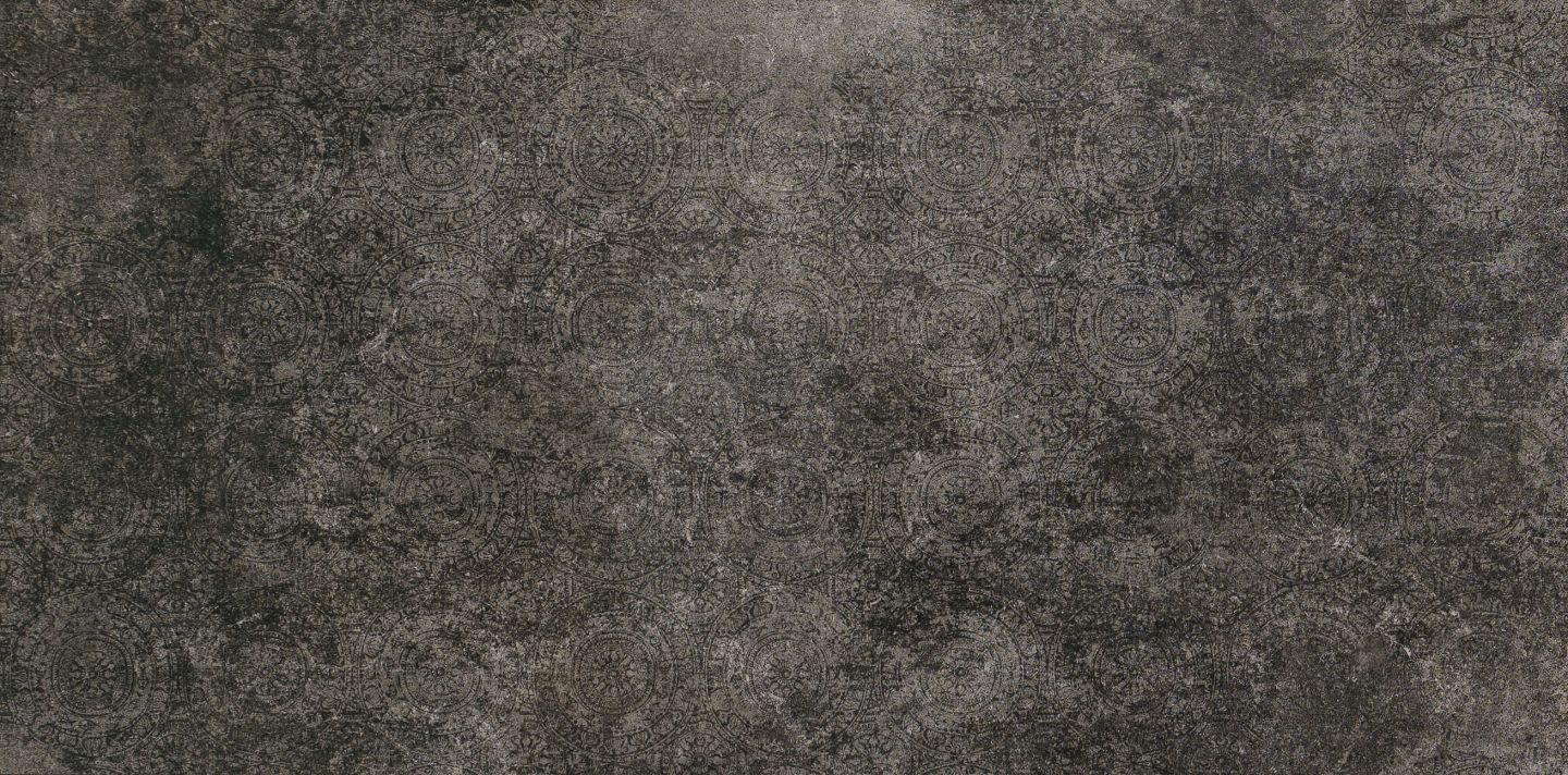 Dark Ornament: Dunkle, strukturierte Fliese.