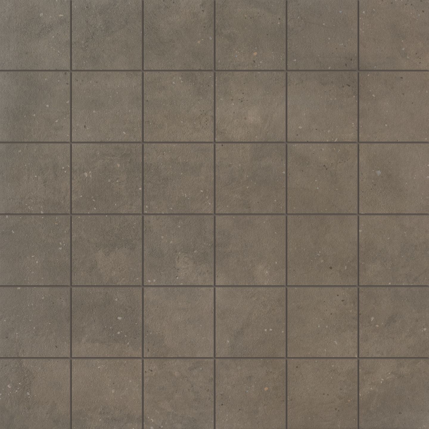Braungraue Fliesen mit Gitterstruktur.
